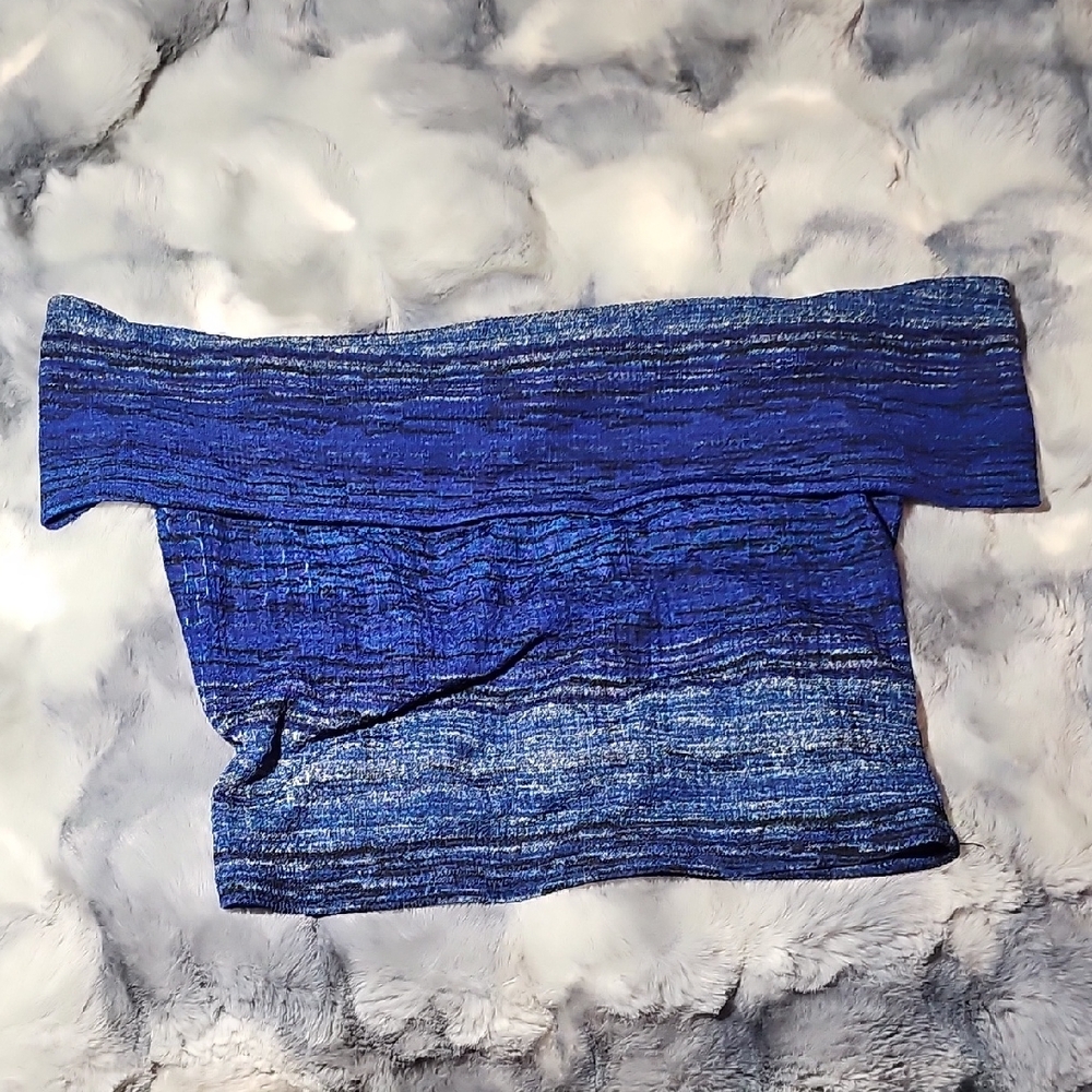Guess Blue Textured Crop Top